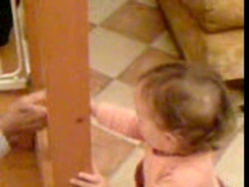 LE JEUX AVEC PAPIE 131106