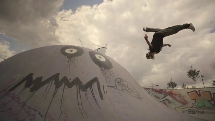 Freerun VS. Skatepark - Team Farang - 2013