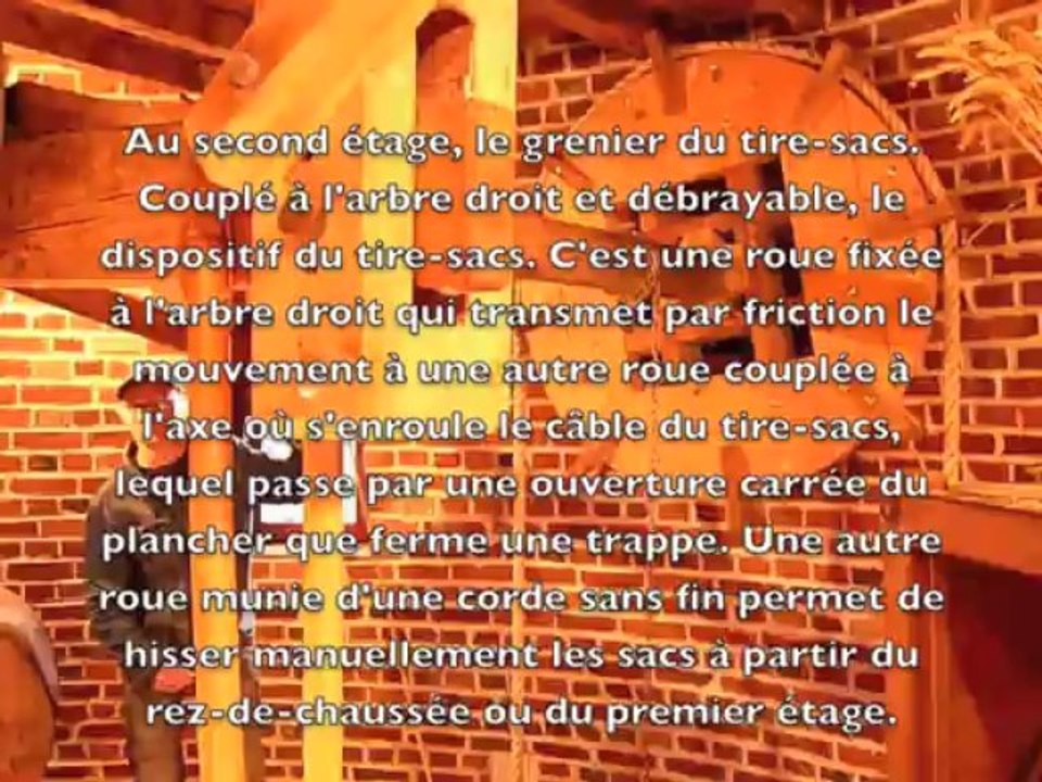 Il y a du vent ce 10 octobre 2013 : le moulin d'Achicourt fonctionne