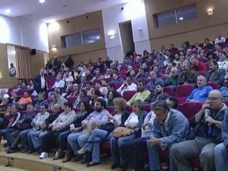 Συνεχίζουν την κατάληψη στο Διοικητήριο