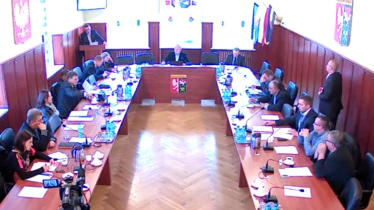 Sesja Rady Miejskiej w Bogatyni 10.10.2013r. cz. 1