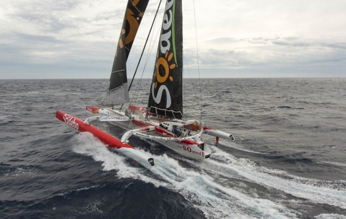 Maxi Trimaran Sodebo : Un tournage vu du ciel