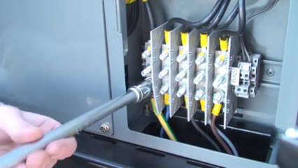 How to install an R16CC or R22C3 generating set ?