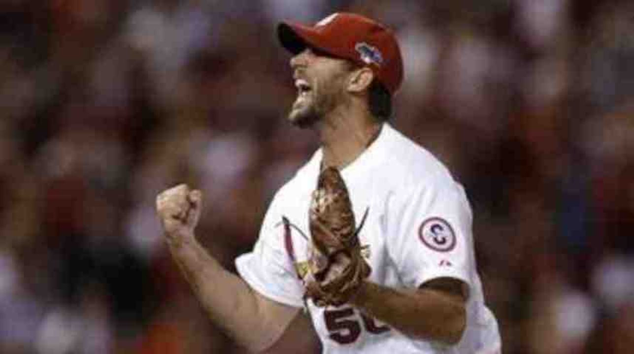 Wainwright Lifts Cardinals into NLCS