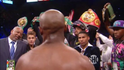 Lennox Lewis torna sul ring per 100 milioni di dollari