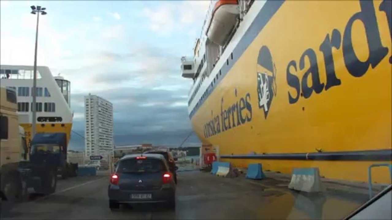5 octobre 2013  : débarquement à Toulon