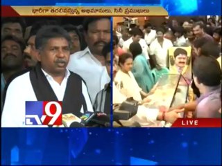 Tollywood and political big wigs pay tributes to Srihari