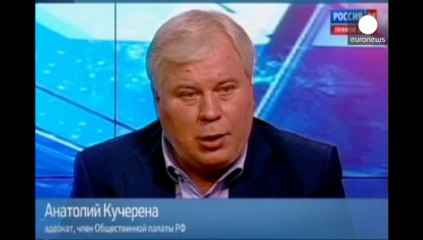 Father of whistleblower Snowden flies to Moscow for visit