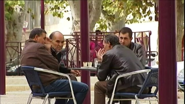 Tarascon : Valérie Laupies, directrice d'école et candidate FN aux municipales