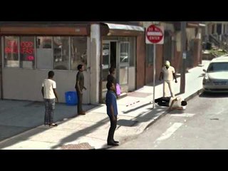 Blind man beaten in Philadelphia: witnesses do nothing as police search for suspect