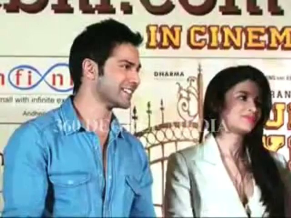 Varun Dhawan Says New Name of Sidharth Malhotra is Sidharth Kukkad Malhotra- Student Of The Year