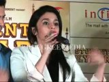 Student Of The Year - Alia Bhatt  says on online shopping of cothes