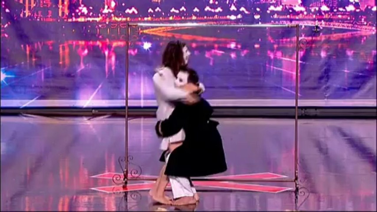 Incroyable Talent 2013: Avant-première ! Extrait : Cecile et Julien