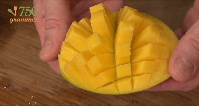 Comment réaliser un hérisson de mangue ? - 750 Grammes
