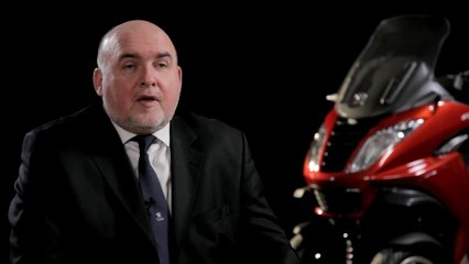 La genèse du Peugeot Metropolis par Pierre-Louis Colin - Vidéo officielle ( www.feline.cc )