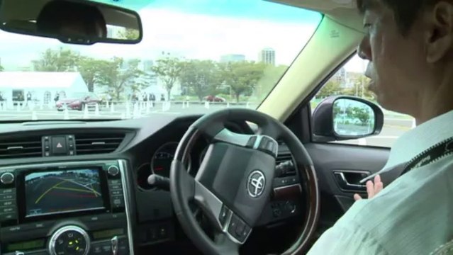 Des voitures dotées d'une conduite automatique en vente en 2015