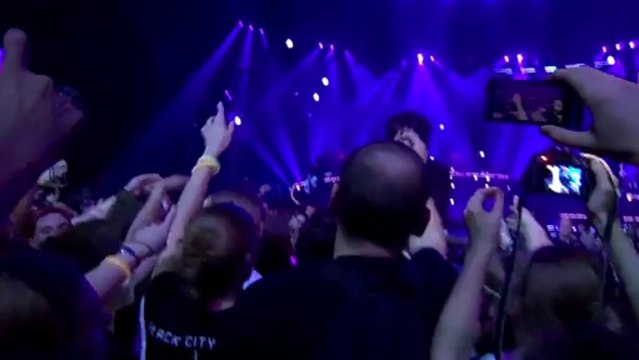 INDOCHINE BCT2 Amnéville 10/13 *Tes yeux noirs*