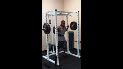 Julian Brown Natural Pro Bodybuilder Heavy Leg Day 365 Squat Clip