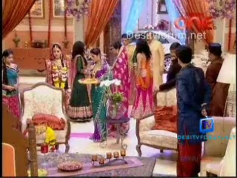Aakhir Bahu Bhi Toh Beti Hee Hai 11th October 2013 Video Watch