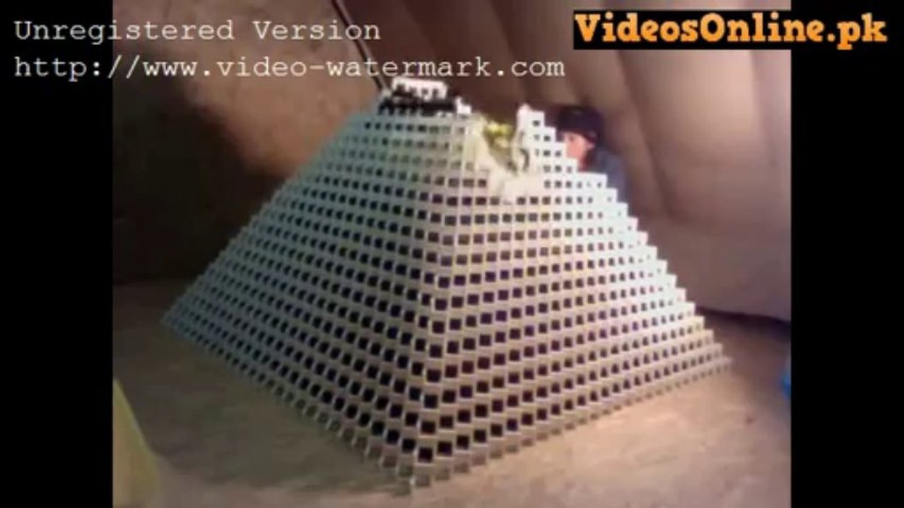 Biggest Domino Fail Ever