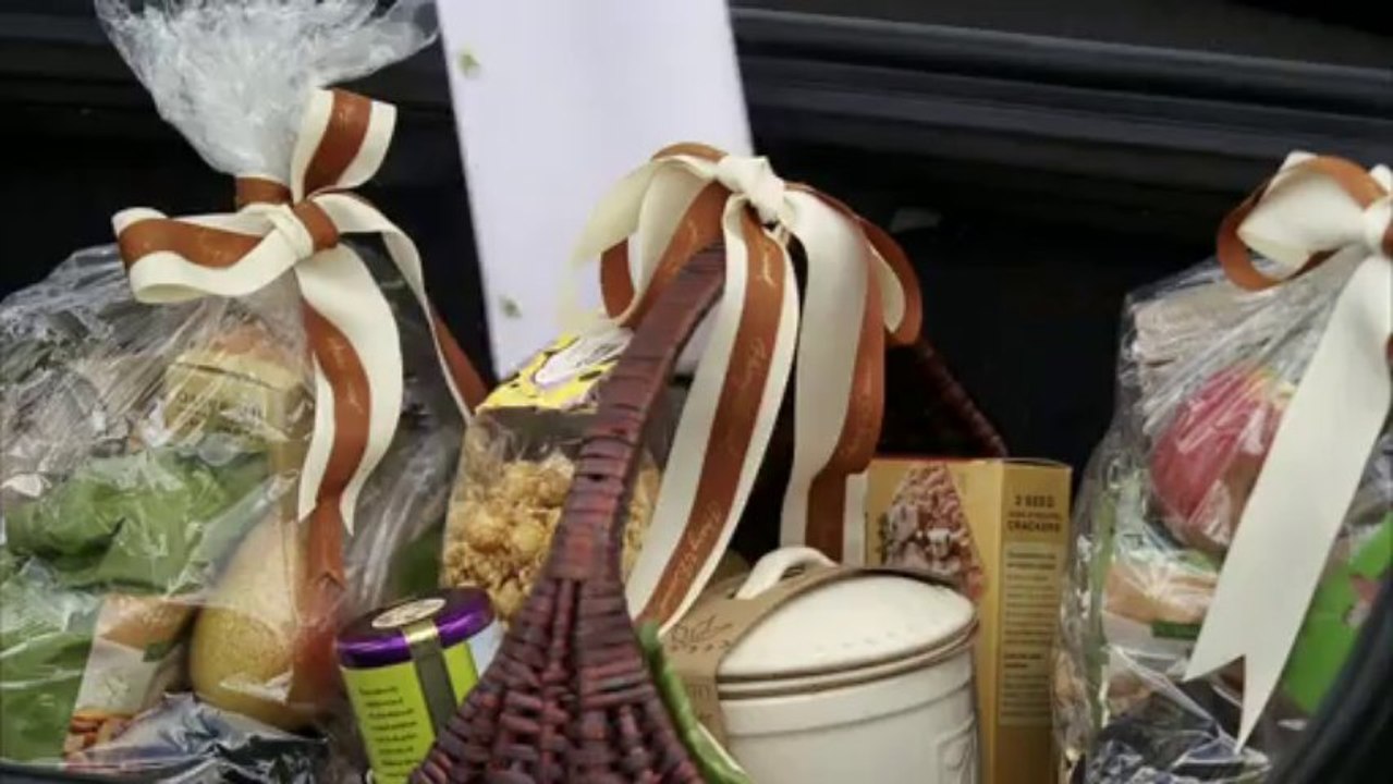 Eastbound and Down Season 4: Episode #3 Clip "Gift Baskets" (HBO)