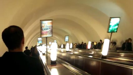 HTC One mini, тест камеры - метро