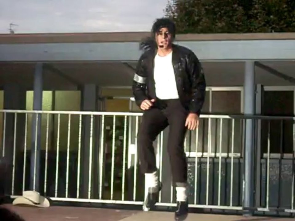 PREMIER SHOW SEB KING JACKSON ÉCOLE JEAN MOULIN BILLIE JEAN