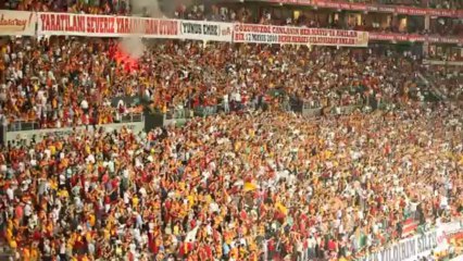 Galatasaray - Trabzonspor " Başarılar Gelir Geçer "