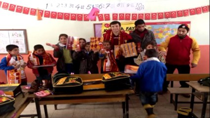 ultrAslan Yardım Organizasyonu / Van -  Çakmak köyü ilk okulu