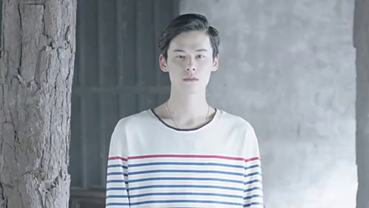 'Right There' (Teaser)