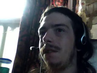 A vlog using a webcam that works, besides a few that didn't work at all on linux mint 15 olivia