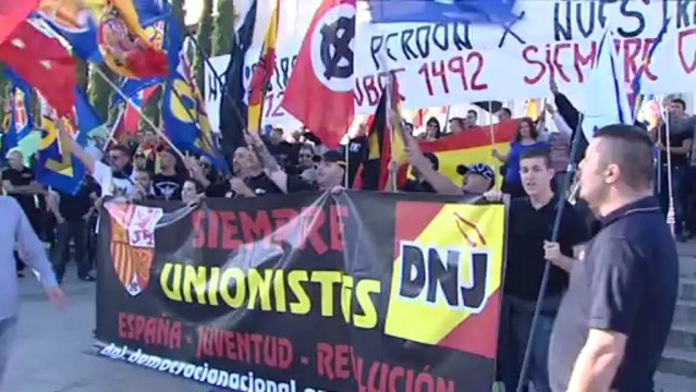 Decenas de miles de personas defienden en Barcelona la unidad de España