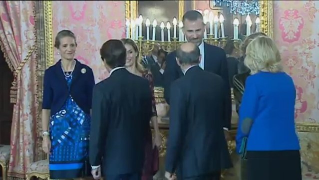 El Príncipe brinda para celebrar lo que nos une como país