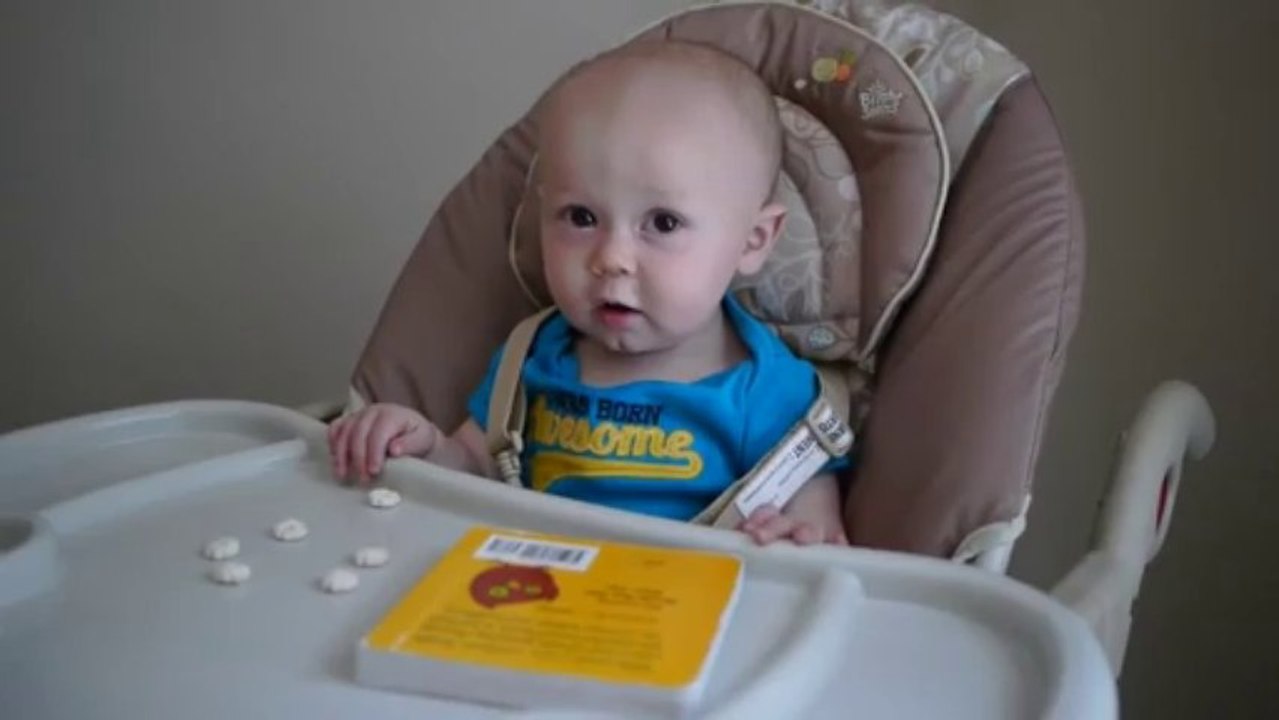 Baby Laughs Out Of Pity - Funny Videos at Fully :)(: Silly