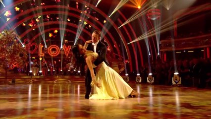 Susanna Reid - Viennese Waltz - Week 3