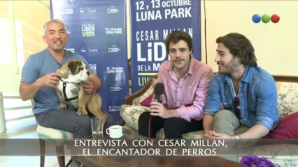 Más de Cesar Millán, con Peter y Nico