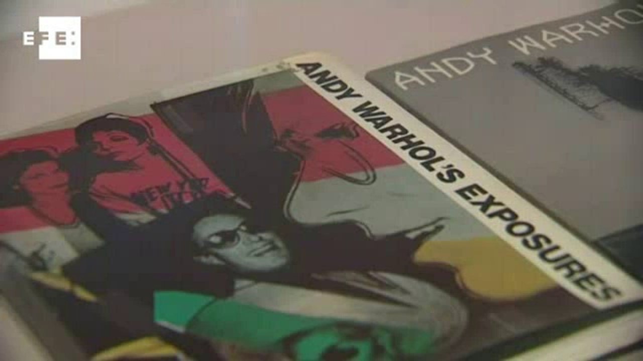 Exposição apresenta The Factory de Andy Warhol através de fotografias