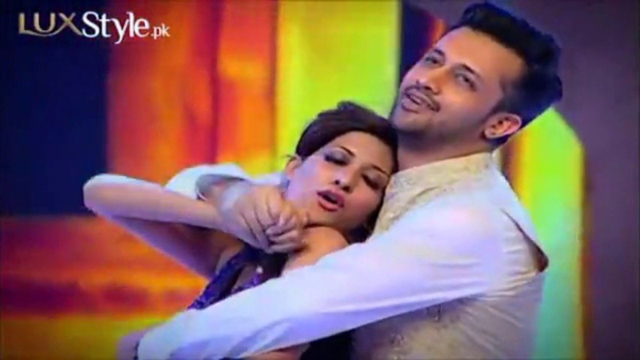 Atif Aslam Full Performs at 12th Lux Style Awards (2013) [HQ] - (SULEMAN - RECORD)