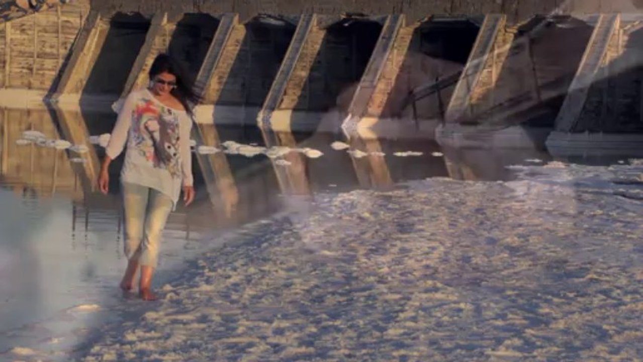 Mine Kuş - Gökten Yıldız Derseler 2013 klip [© ARDA Müzik]