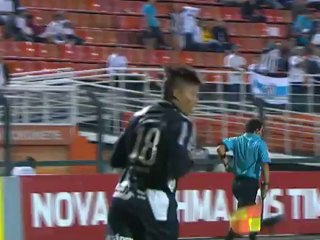Santos vence a Ponte Preta no Pacaembu