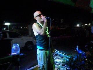 una sera con nene thai  06-09-2013 bacione bar pattaya thailandia (3)