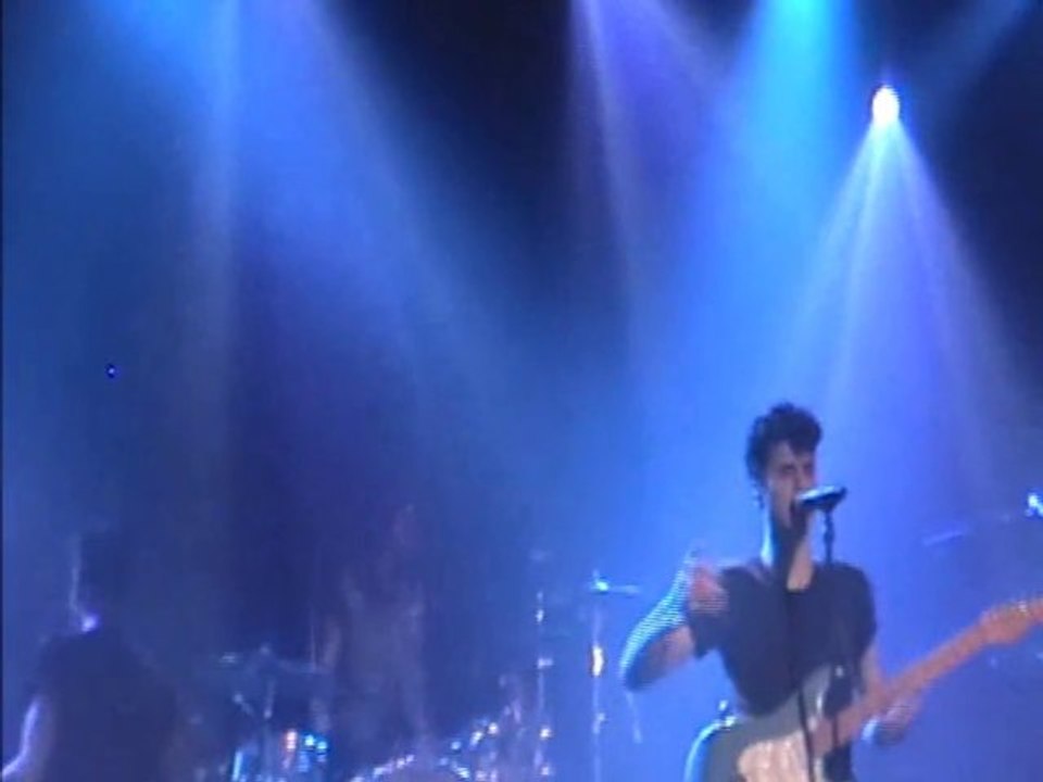 BB Brunes "Stéréo" en Live