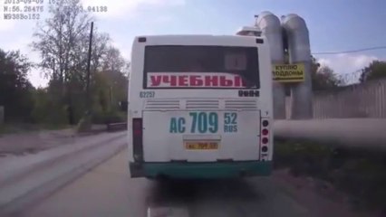 Ce passager d'un bus a frôlé la mort