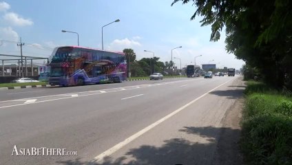 VIP buses in Phetkasem Road Thailand