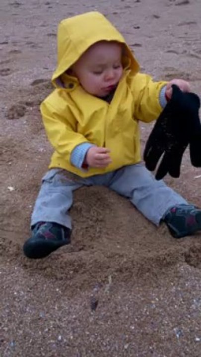 Alexis à la plage 2