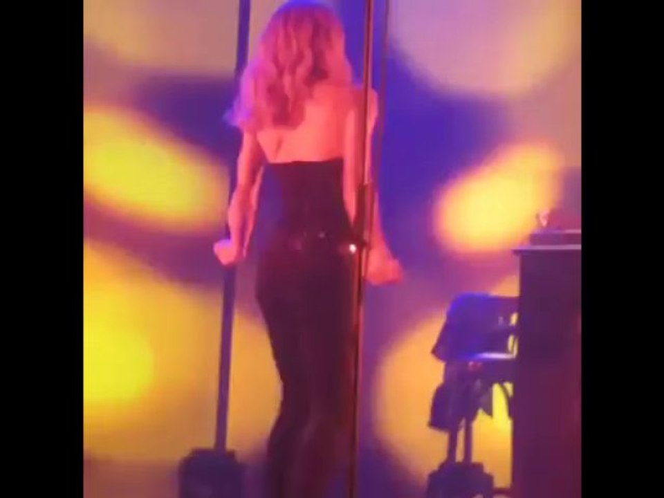 Extraits concert Vanessa Paradis Evry 12 octobre 2013