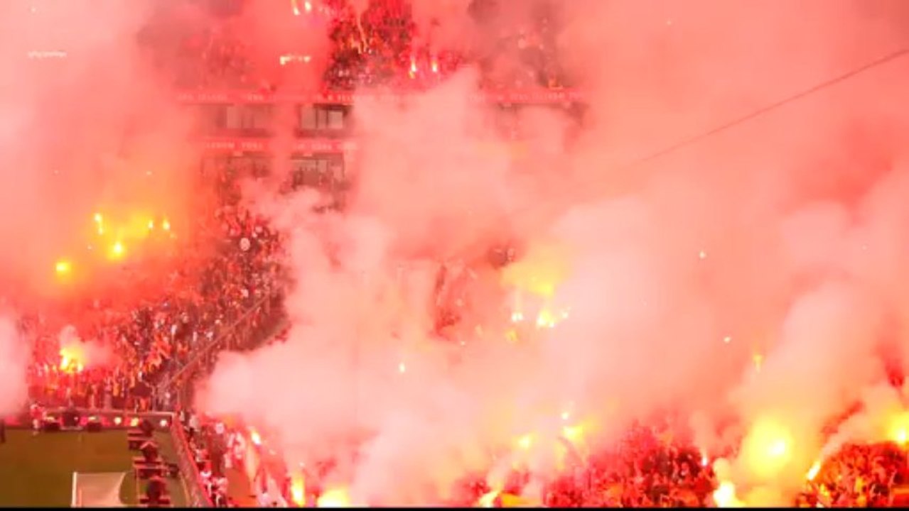 Şampiyonluk Kutlaması " TT Arena Yanıyor - 2"