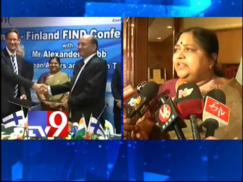 Seemandhra Union ministers meet before meet with GoM on Telangana - Panabaka