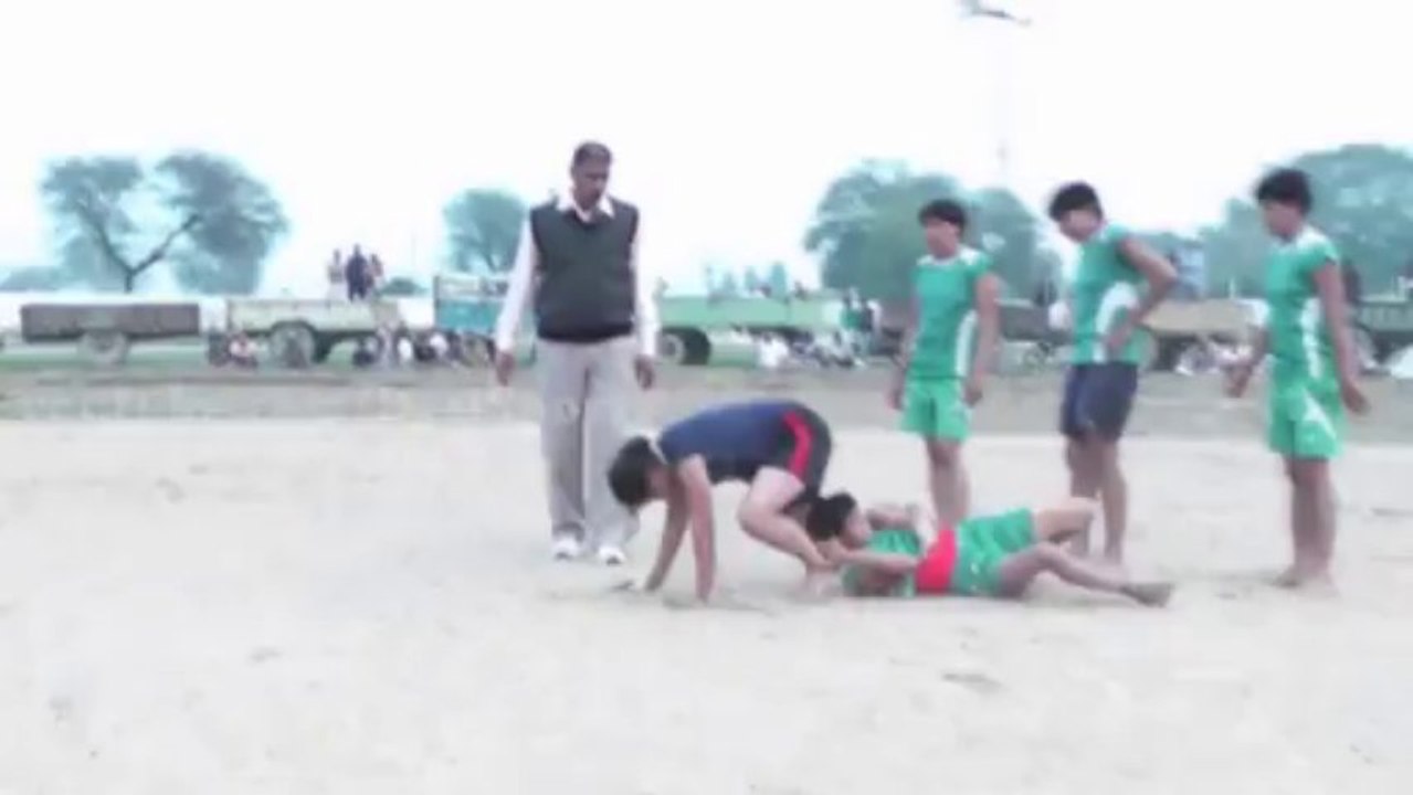 05 Catcher Best Catch - FreeStyle Girls Kabaddi Tournament 2013 Match 14