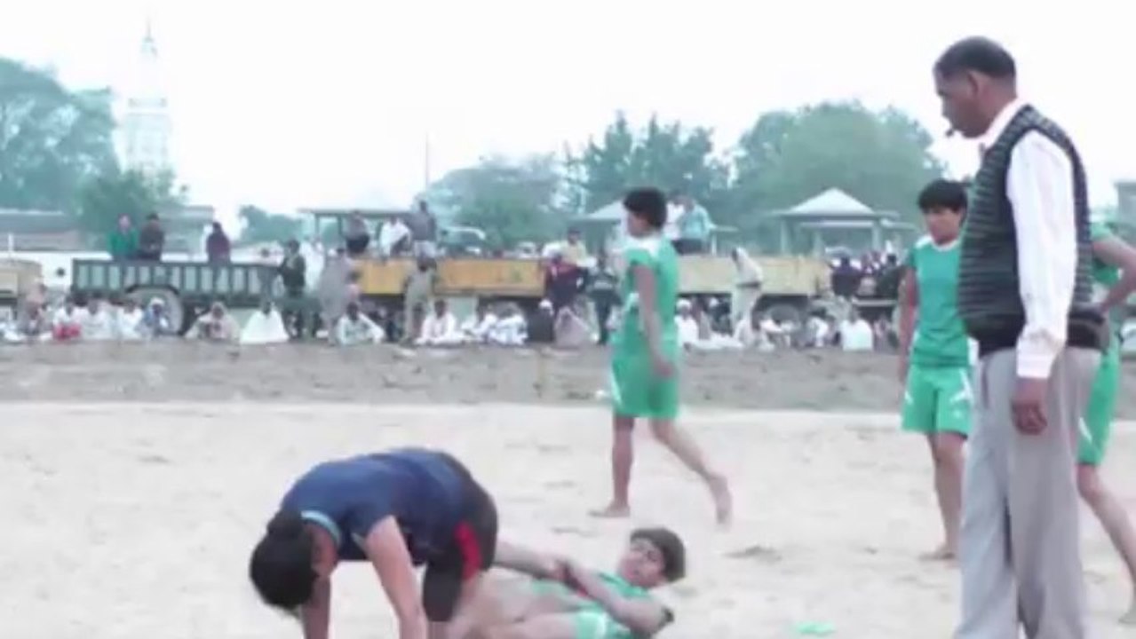 08 Catcher Best Catch - FreeStyle Girls Kabaddi Tournament 2013 Match 14